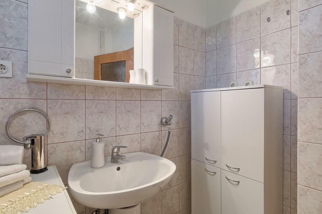 Apartman D&D, Dvorine 63 Banjole Eksteriør billede